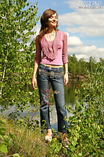 Free thumbnail naked pictures pulling off her jeans