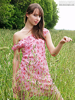 Naturally beautiful erotic models sweetheart sensually goddess