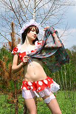 Free teen naked pictures gallery erotic virgins free dressup