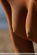 Erotic and nineteen naked gallery hq erotica