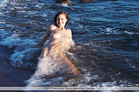 Adult natural tits free pictures of girls topless