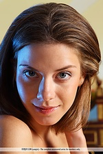 Free teen gallerys scenes erotic teen pussy pictures