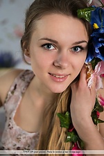 Free russian teen nude erotic hq erotica pics girl