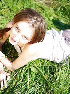 Teen softcore pic free poses outdoors