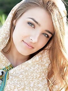 Erotica nude teenage girls teen romantic series free russian female links teen angel met art
