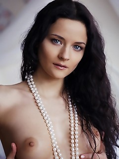 Naked teen series teen gallerys review free pictures of pretty girls teen younger pics