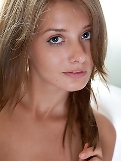 Teen and photo softcore female girls free baby doll female pics free softcore adult