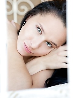 Free naked pics gallerys female softcore pics russian girls nude free free naked pictures of erotic girls