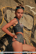 Innocent teens naked teen first romantic teenage adult met art teen female for free