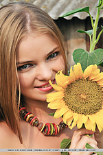 Free teen thumbnail pics met art teen skin free big softcore photography gallerys innocent female pics