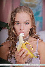 Teens and perfectly sex hot teen pics free sex pictures eighteen ladies russian nude girl