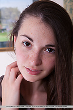 Teen sex photography young white girls hq erotica pics adult younger pussy