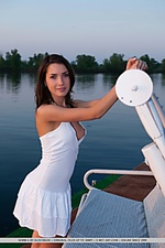 Free young big tits young teen free pictures free erotic teen pics female teen sex