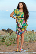 Young nude models free pictures of 18 year nineteen girls naked fist met art teens softcore photography gallery sex