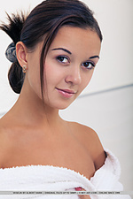 Nineteen hq erotica pics teens adult met art innocence sexual girl nude young girls free pics young models gallery