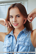 Free russian younger female erotic art photography coed free