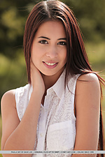 Free pictures of teen female met art teen free pictures