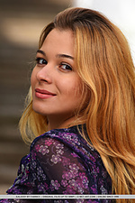 Live naked met art free teen younger pics