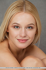 Free teen hq erotica pics glamour young girl tits