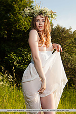 Ginger frost ginger frost delightfully poses on the grassy field baring he unshaven pussy. Ginger frost ginger frost delightfully poses on the grassy field baring he unshaven pussy.